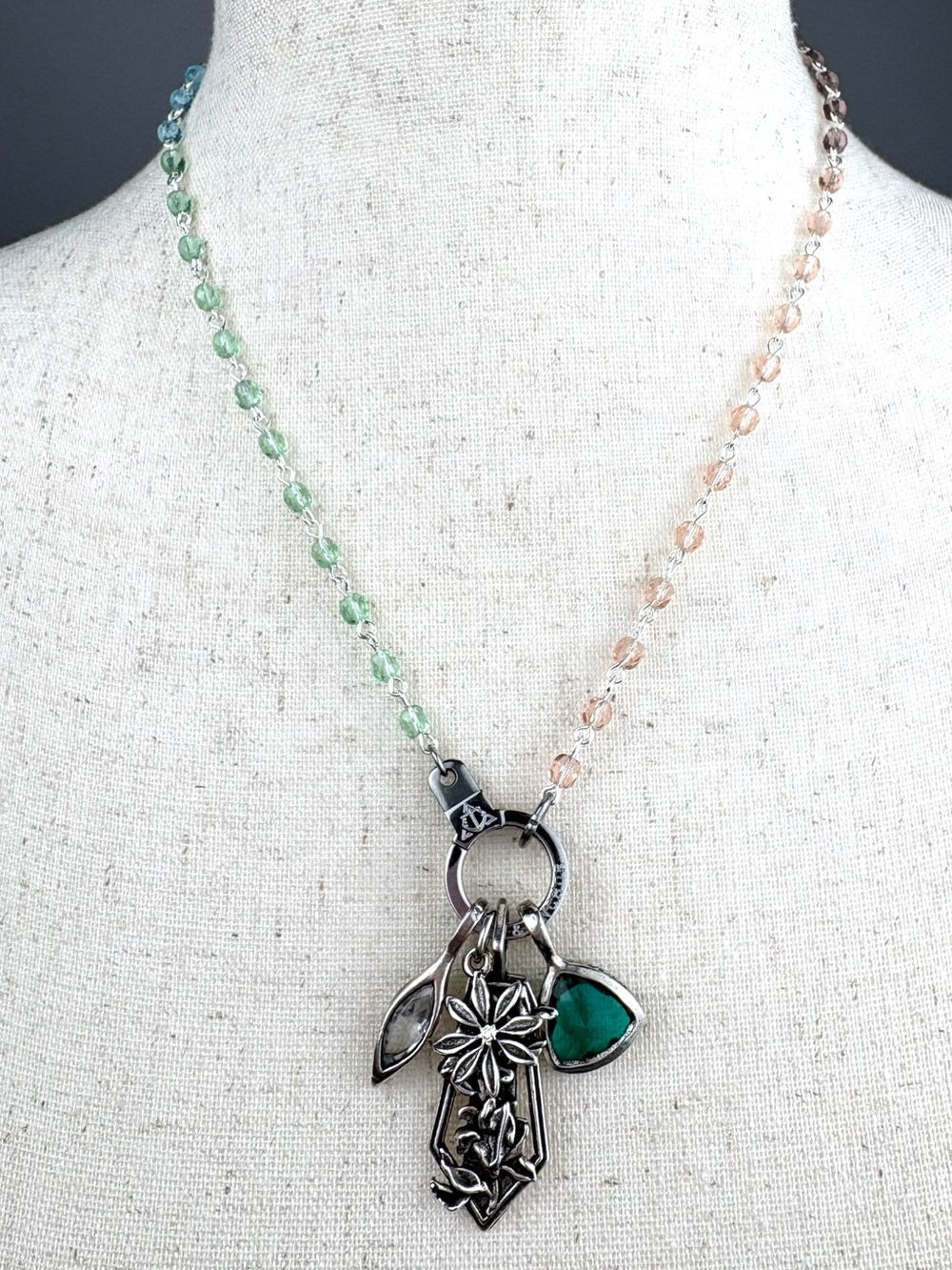 Air and Anchor Beaded Necklace with Four Interchangeable Charms Lot